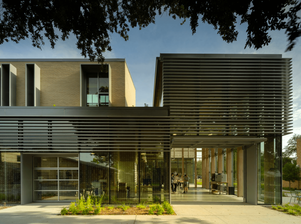 Louver Fin Façade Systems in Queensland — Applications & Compliance Guide - PROLINE Australia
