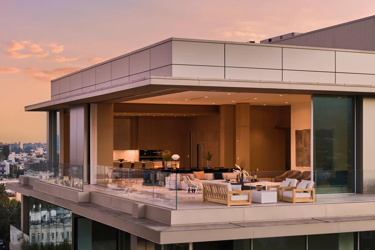 Penthouse Aluminum Windows Solutions for Queensland Developers - PROLINE Australia